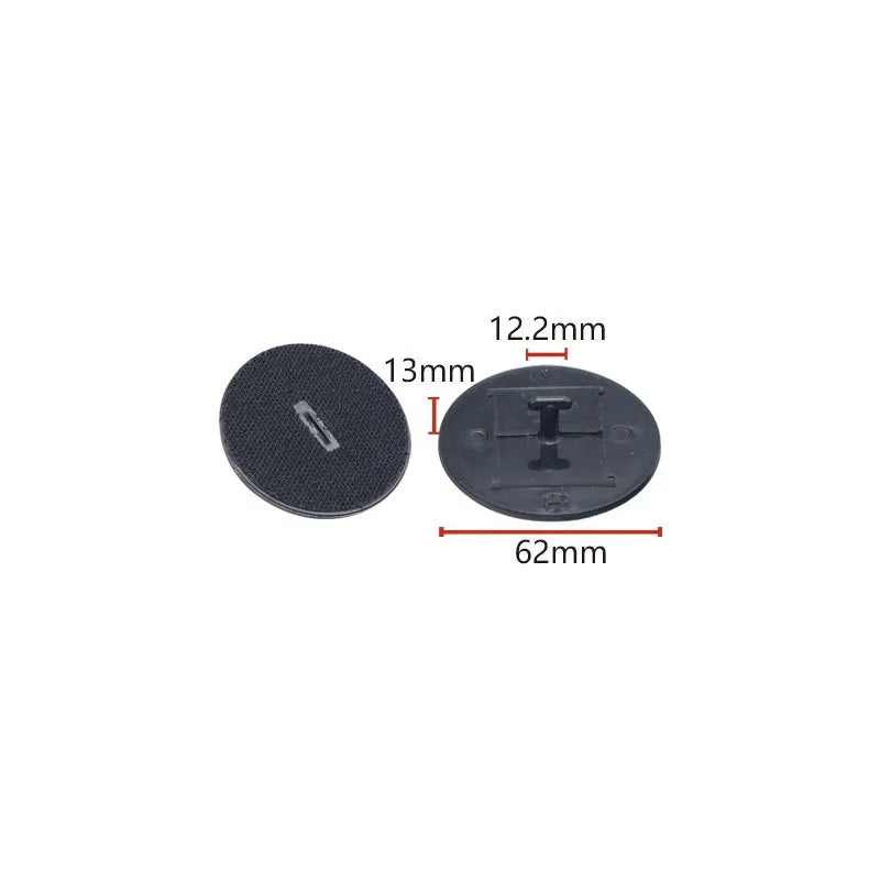 "Black Button Clip for BMW/MINI floor mats, featuring a contrasting white background."