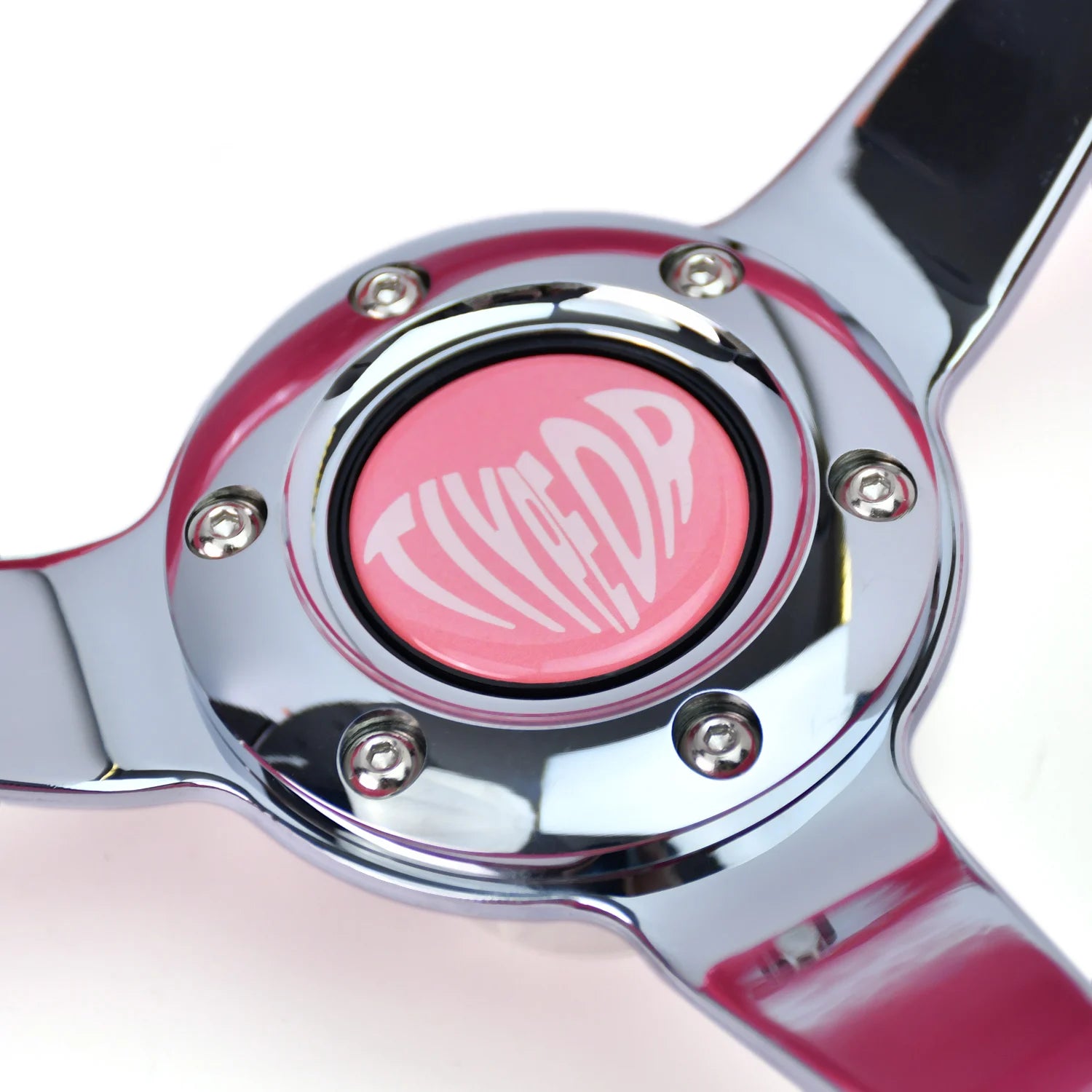 Pink ABS steering wheel with a diameter of 320mm and deep dish depth of 40mm.
