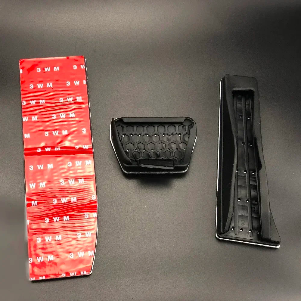 "Silver-black aluminum pedal covers for BMW E30, E36, E46, E90, and M3 models."